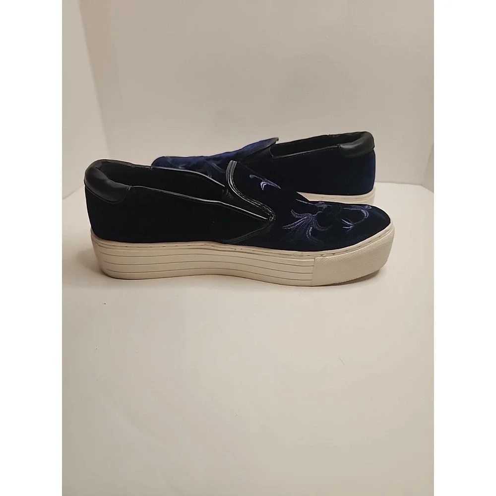 Boho Embroidered Velvet Floral Platform Sneakers Size‎ 9M Blue